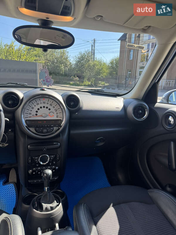 Внедорожник / Кроссовер MINI Countryman 2011 в Киеве фото 14 Внедорожник / Кроссовер MINI Countryman 2011 в Киеве