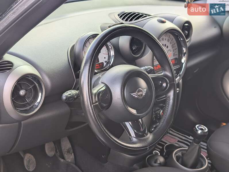 Позашляховик / Кросовер MINI Countryman 2012 в Рівному фото 23 Позашляховик / Кросовер MINI Countryman 2012 в Рівному