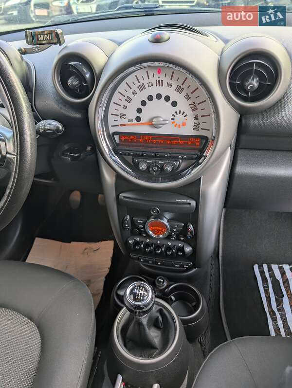Позашляховик / Кросовер MINI Countryman 2012 в Рівному фото 40 Позашляховик / Кросовер MINI Countryman 2012 в Рівному
