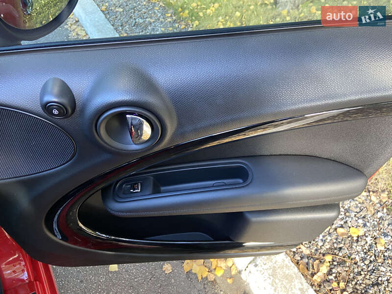 Внедорожник / Кроссовер MINI Countryman 2016 в Киеве фото 30 Внедорожник / Кроссовер MINI Countryman 2016 в Киеве