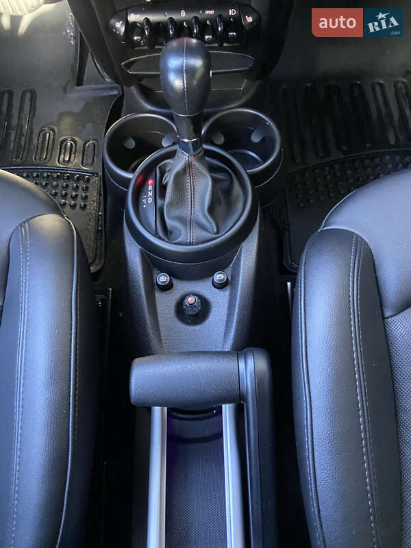 Внедорожник / Кроссовер MINI Countryman 2016 в Киеве фото 34 Внедорожник / Кроссовер MINI Countryman 2016 в Киеве