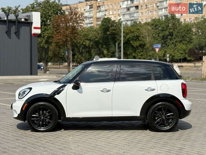 Внедорожник / Кроссовер MINI Countryman 2014 в Кривом Роге фото 11 Внедорожник / Кроссовер MINI Countryman 2014 в Кривом Роге