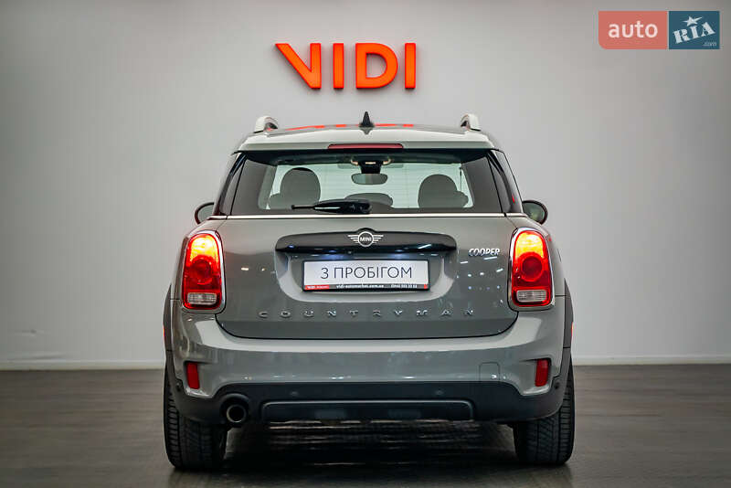 Хэтчбек MINI Countryman 2018 в Киеве фото 6 Хэтчбек MINI Countryman 2018 в Киеве