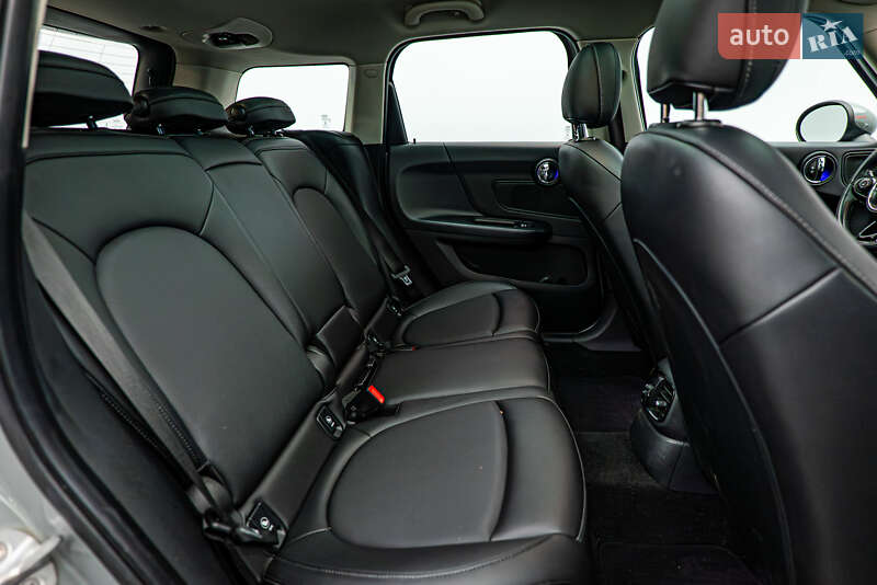 Хэтчбек MINI Countryman 2018 в Киеве фото 22 Хэтчбек MINI Countryman 2018 в Киеве