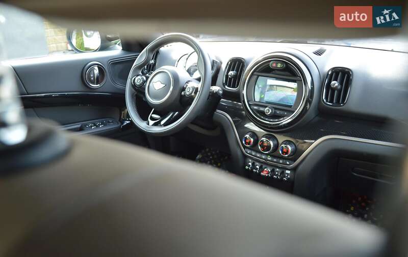 Хетчбек MINI Countryman 2019 в Одесі фото 32 Хетчбек MINI Countryman 2019 в Одесі