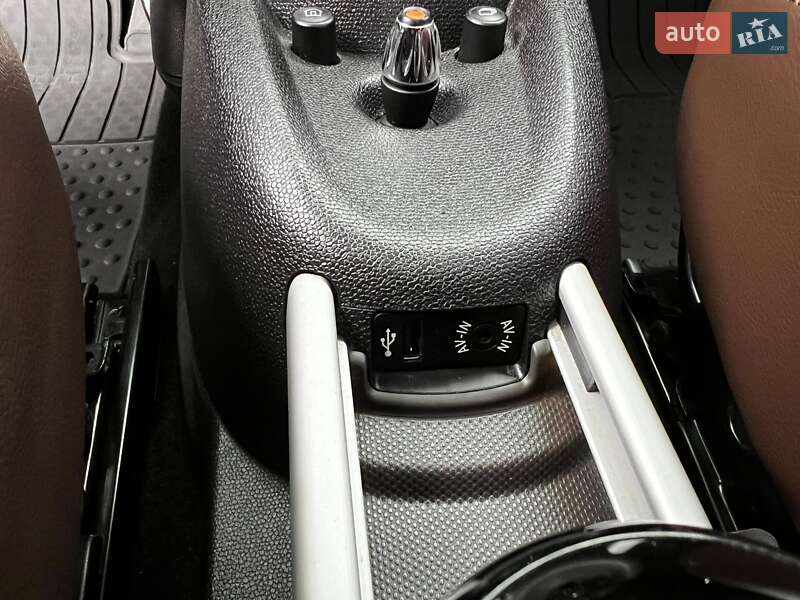 Позашляховик / Кросовер MINI Countryman 2013 в Житомирі фото 32 Позашляховик / Кросовер MINI Countryman 2013 в Житомирі