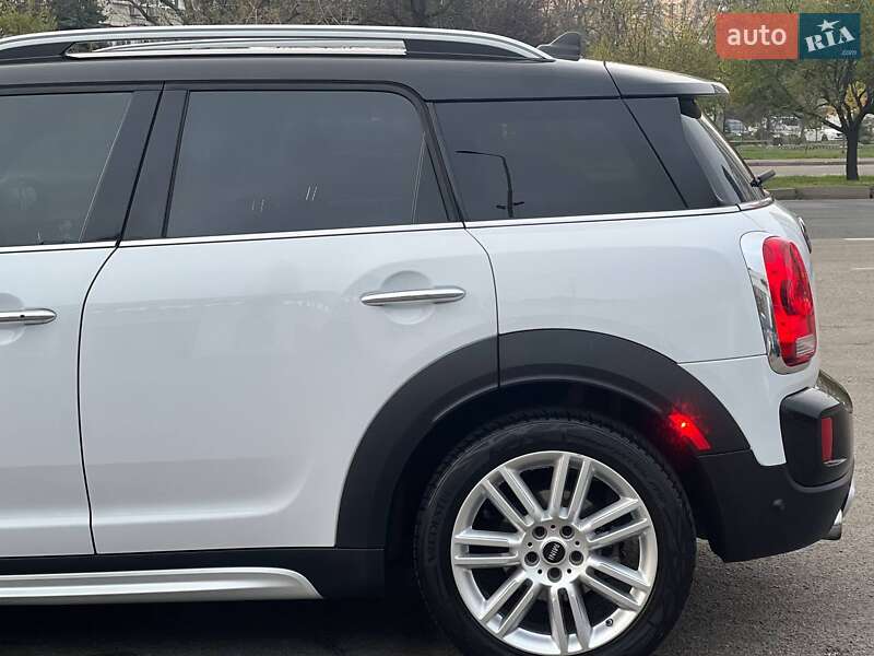 Хетчбек MINI Countryman 2017 в Одесі