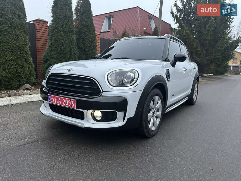 Хэтчбек MINI Countryman 2018 в Киеве фото Хэтчбек MINI Countryman 2018 в Киеве