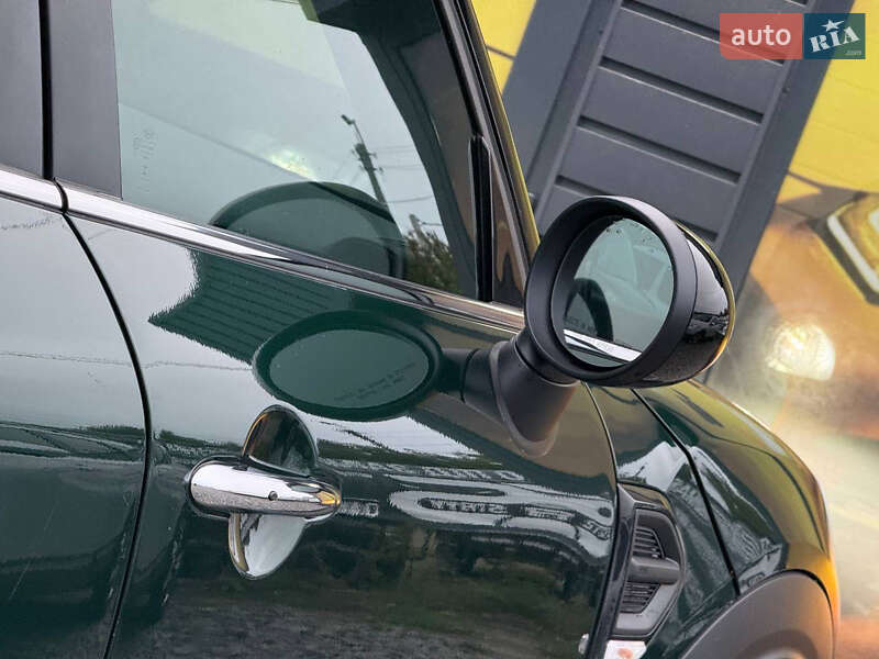 Хэтчбек MINI Countryman 2018 в Стрые фото 27 Хэтчбек MINI Countryman 2018 в Стрые