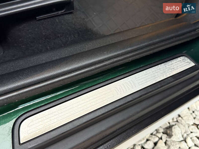 Хэтчбек MINI Countryman 2018 в Стрые фото 35 Хэтчбек MINI Countryman 2018 в Стрые