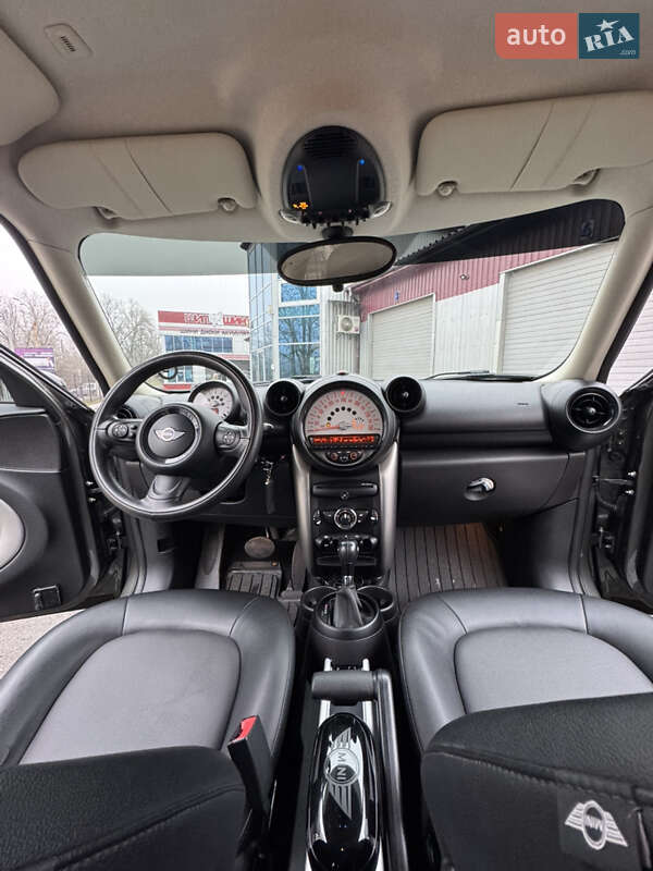 Позашляховик / Кросовер MINI Countryman 2014 в Чернігові фото 23 Позашляховик / Кросовер MINI Countryman 2014 в Чернігові
