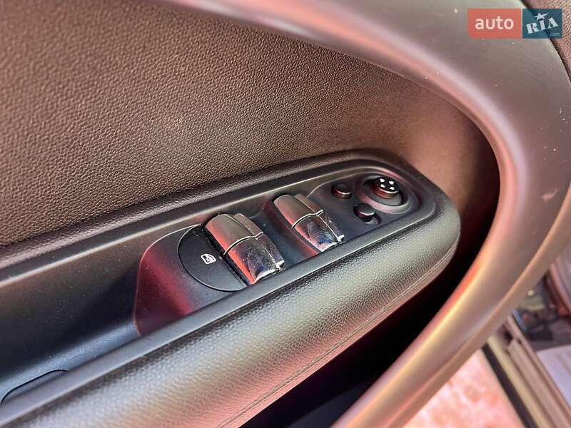 Позашляховик / Кросовер MINI Countryman 2012 в Києві