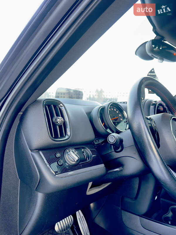 Хэтчбек MINI Countryman 2017 в Каменец-Подольском фото 73 Хэтчбек MINI Countryman 2017 в Каменец-Подольском