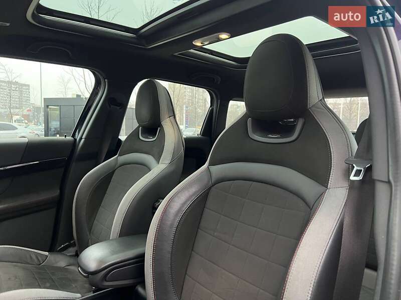 Хэтчбек MINI Countryman 2019 в Киеве