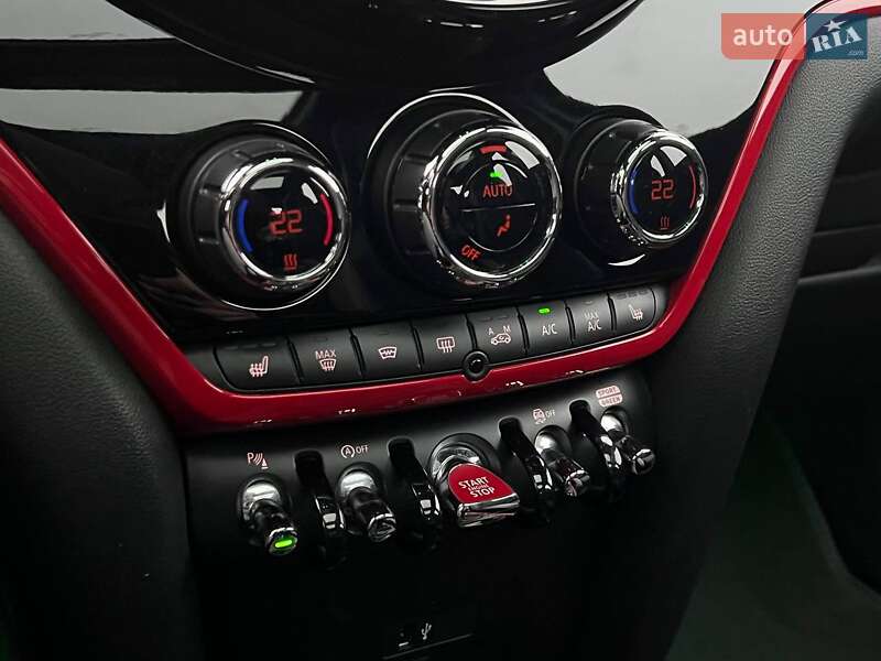 Хэтчбек MINI Countryman 2019 в Киеве