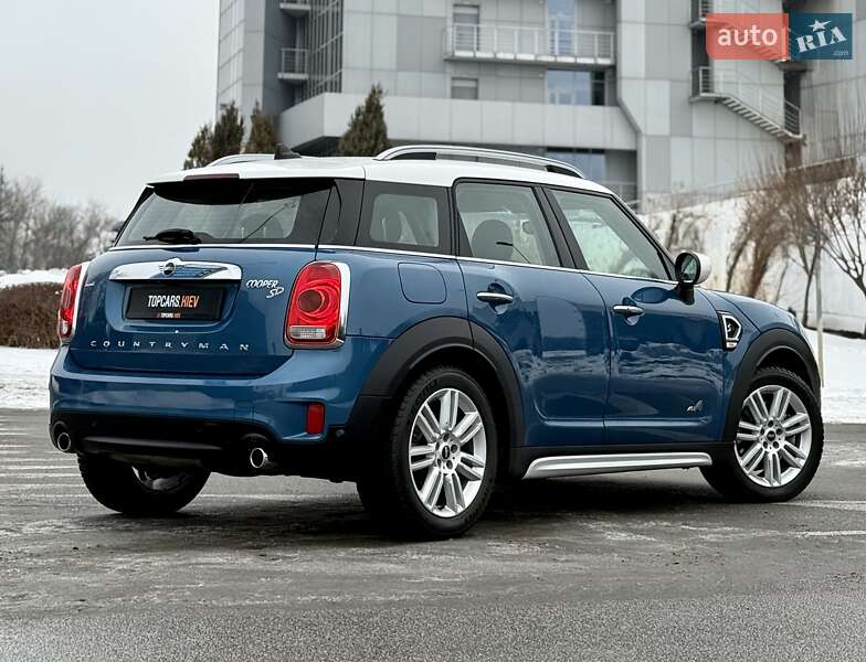 Хэтчбек MINI Countryman 2019 в Киеве фото 22 Хэтчбек MINI Countryman 2019 в Киеве