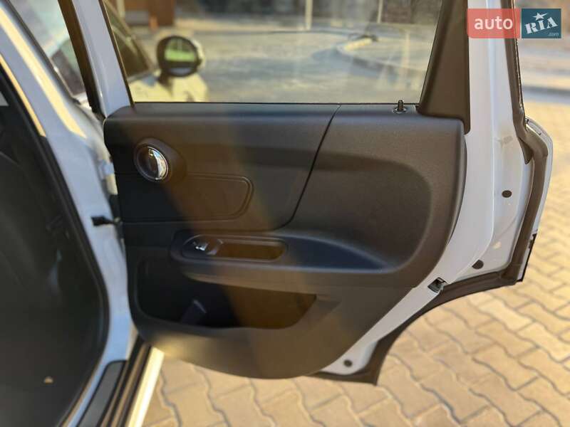 Хэтчбек MINI Countryman 2019 в Кривом Роге