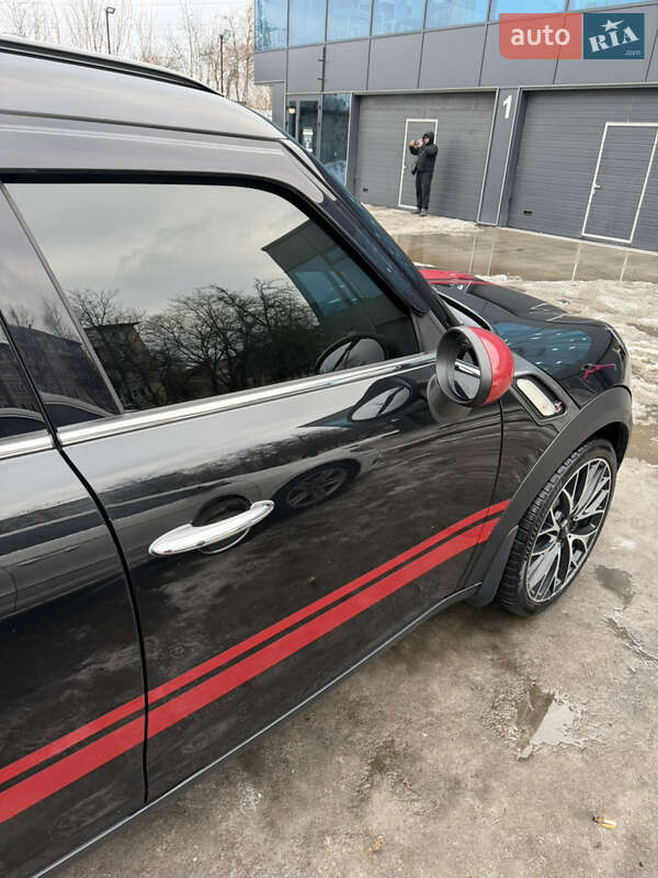 Внедорожник / Кроссовер MINI Countryman 2015 в Киеве