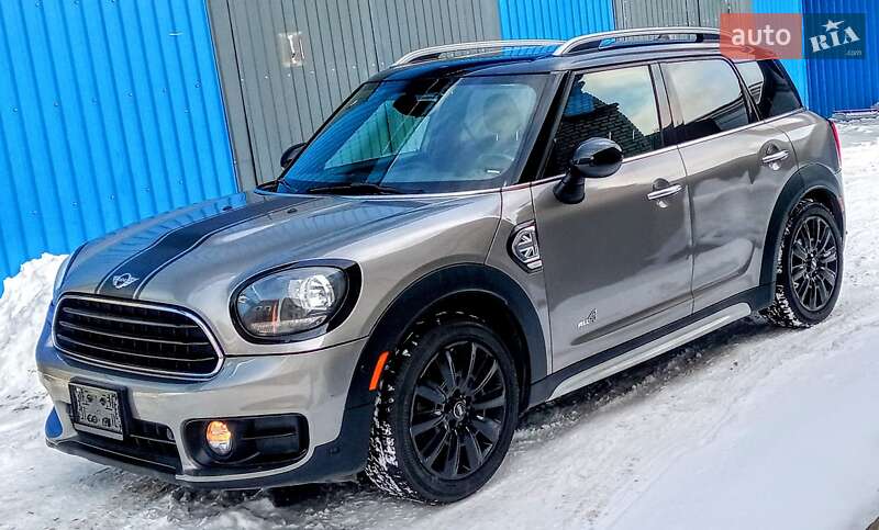 Хэтчбек MINI Countryman 2017 в Киеве