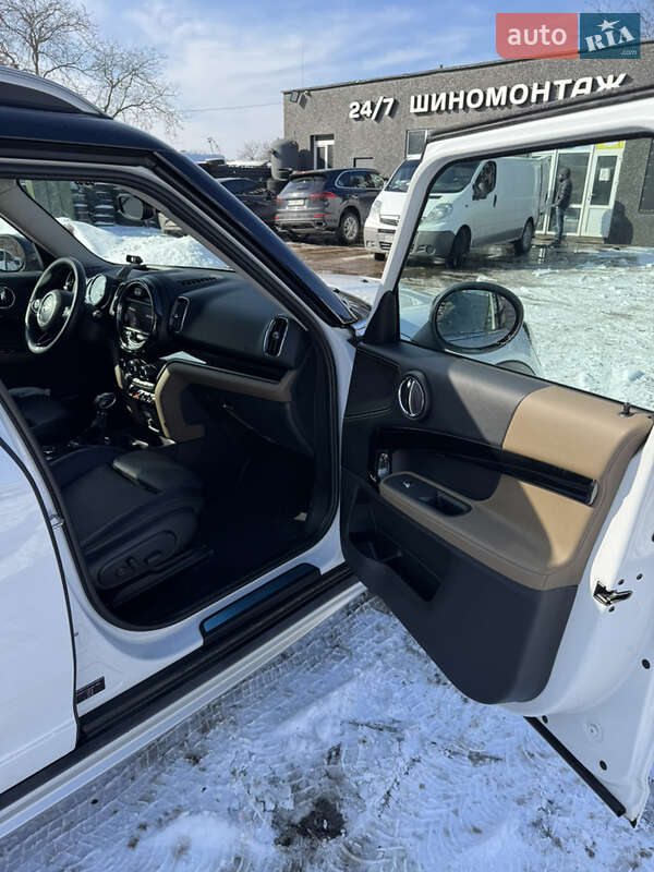 Хэтчбек MINI Countryman 2017 в Виннице фото 18 Хэтчбек MINI Countryman 2017 в Виннице
