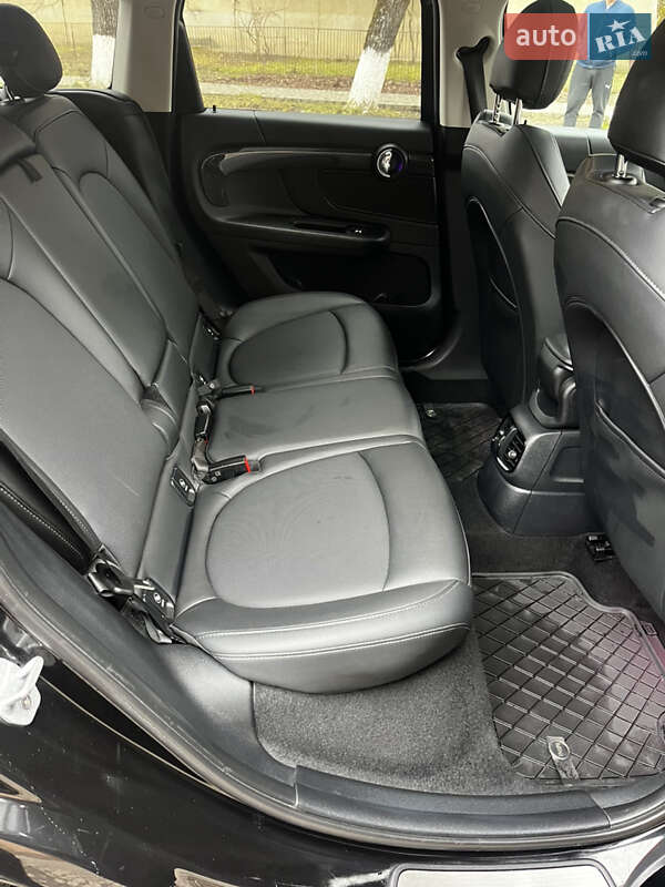 Хетчбек MINI Countryman 2018 в Сваляві