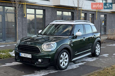 Хэтчбек MINI Countryman 2017 в Львове