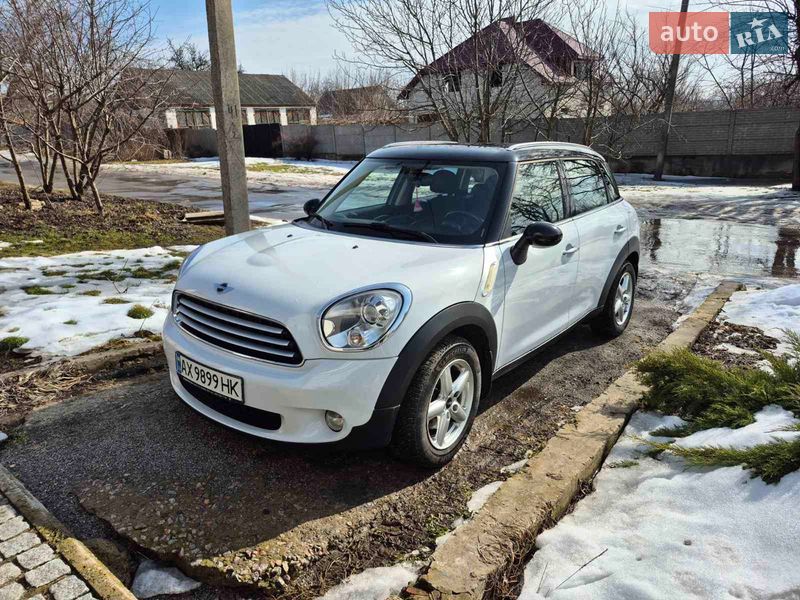 Внедорожник / Кроссовер MINI Countryman 2013 в Краснограде фото 10 Внедорожник / Кроссовер MINI Countryman 2013 в Краснограде