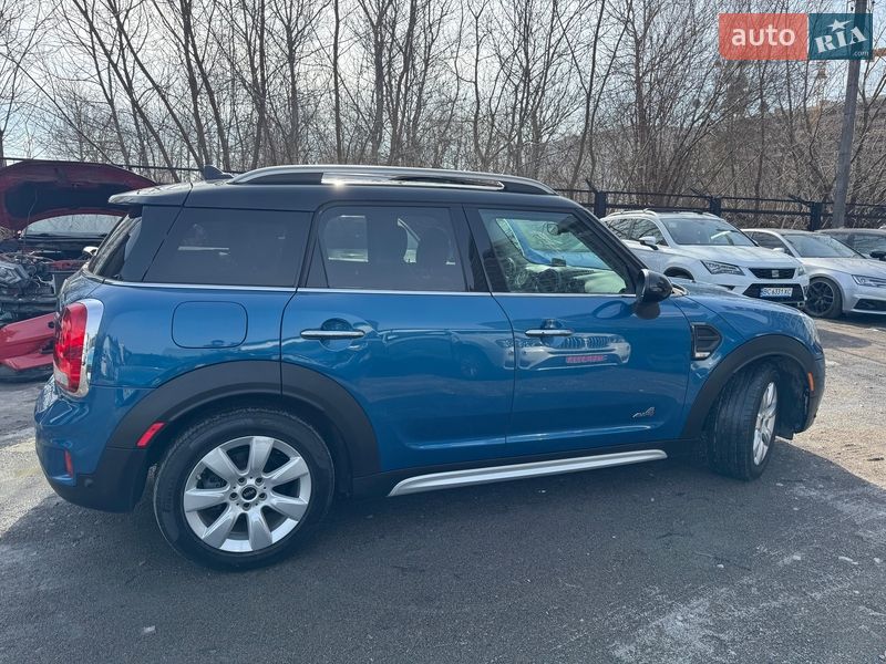 Хэтчбек MINI Countryman 2018 в Львове