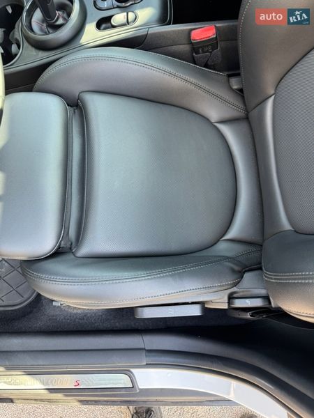 Хэтчбек MINI Countryman 2019 в Львове