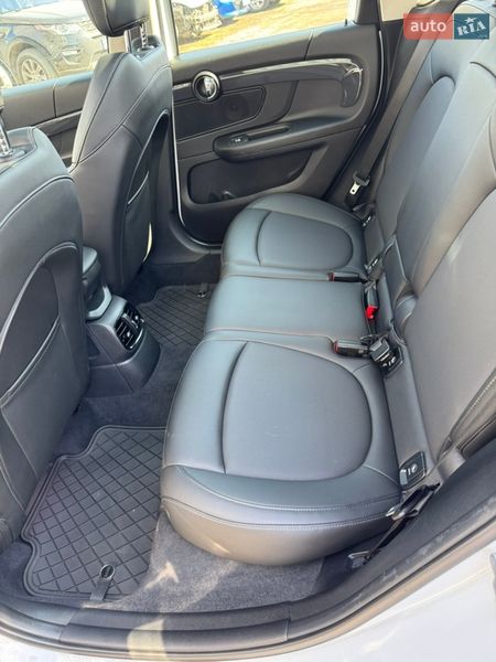 Хэтчбек MINI Countryman 2019 в Львове