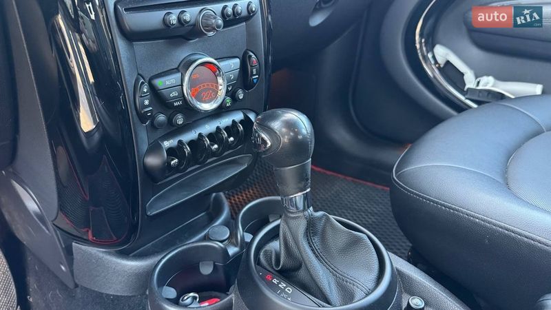 Внедорожник / Кроссовер MINI Countryman 2016 в Черкассах