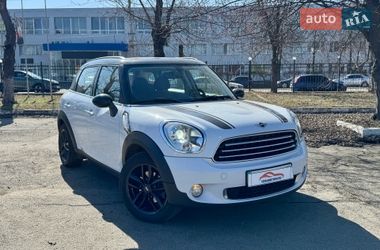 Внедорожник / Кроссовер MINI Countryman 2014 в Киеве