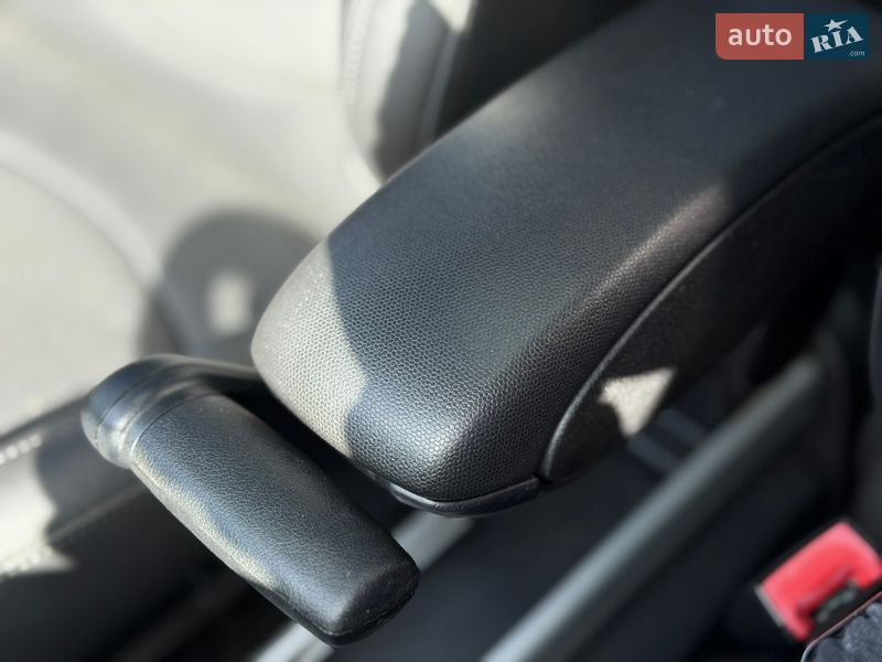 Внедорожник / Кроссовер MINI Countryman 2013 в Житомире