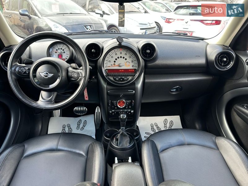Позашляховик / Кросовер MINI Countryman 2014 в Смілі фото 7 Позашляховик / Кросовер MINI Countryman 2014 в Смілі