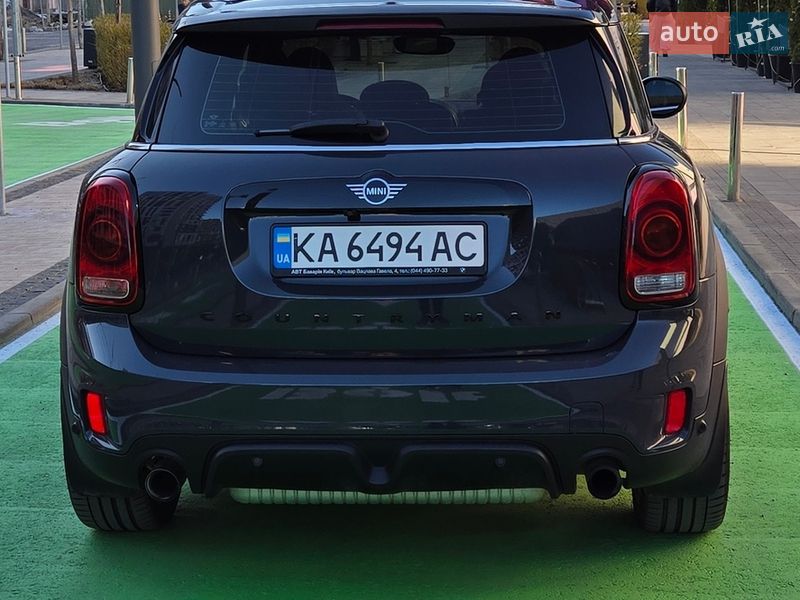 Хэтчбек MINI Countryman 2020 в Киеве