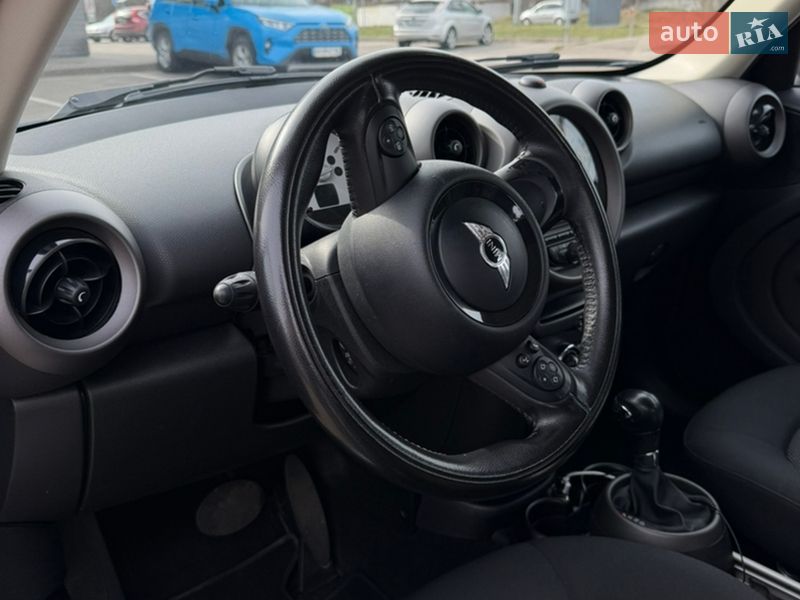 Позашляховик / Кросовер MINI Countryman 2011 в Києві фото 8 Позашляховик / Кросовер MINI Countryman 2011 в Києві