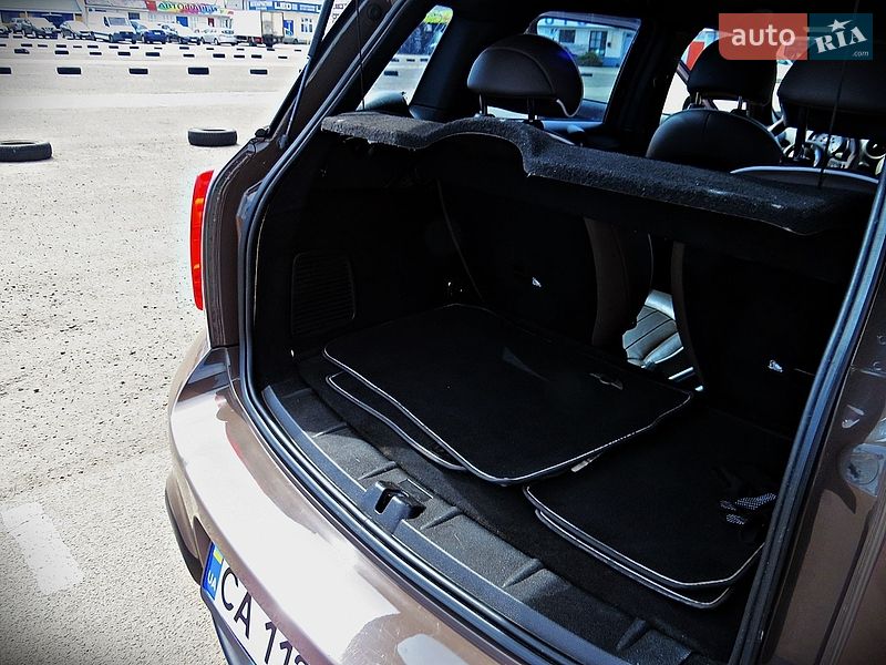 Внедорожник / Кроссовер MINI Countryman 2011 в Черкассах