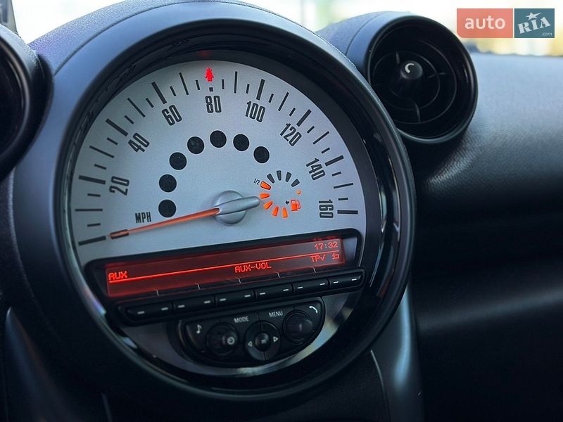 Внедорожник / Кроссовер MINI Countryman 2013 в Киеве