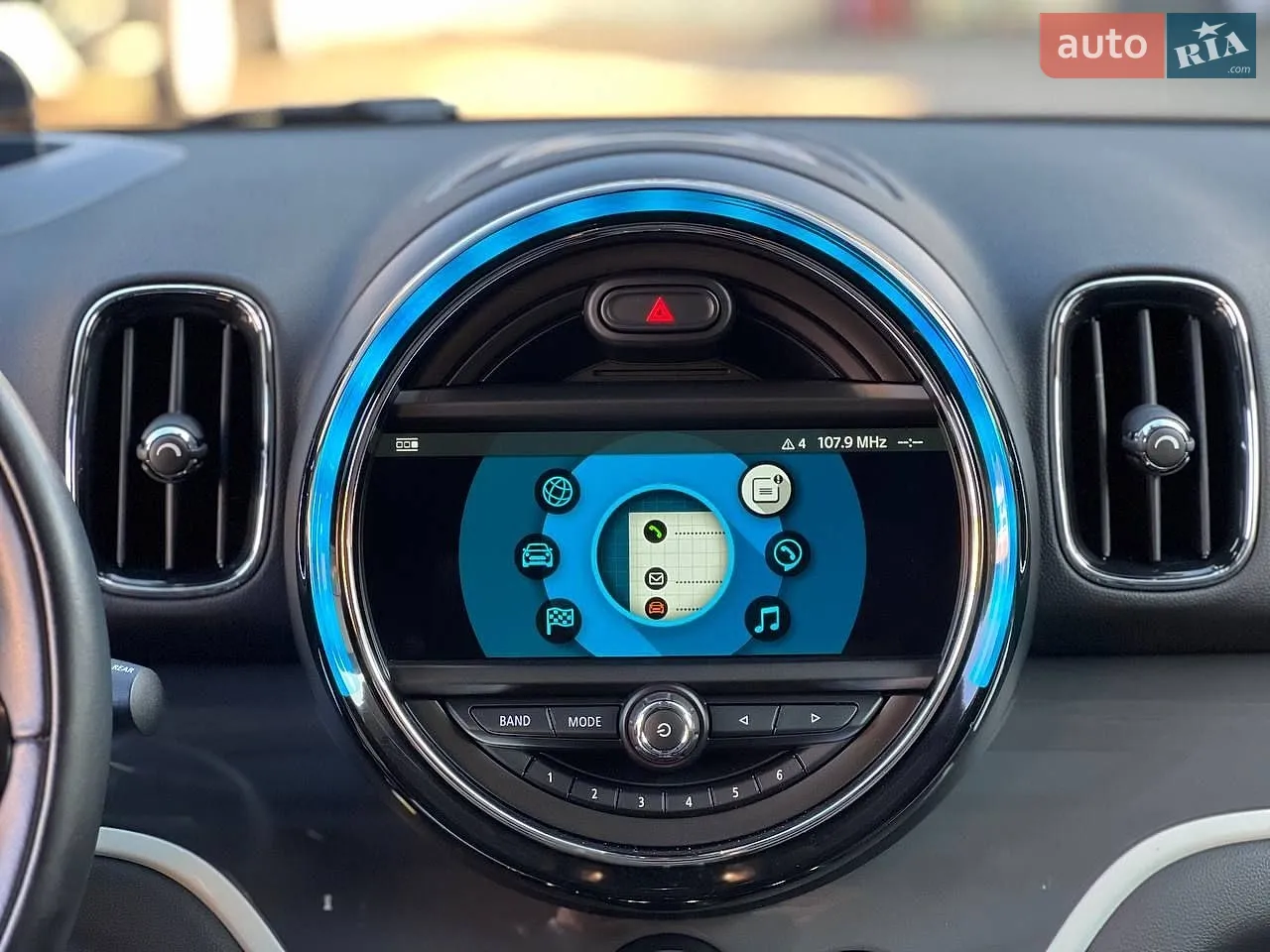 2017 MINI Countryman - мініатюра 20