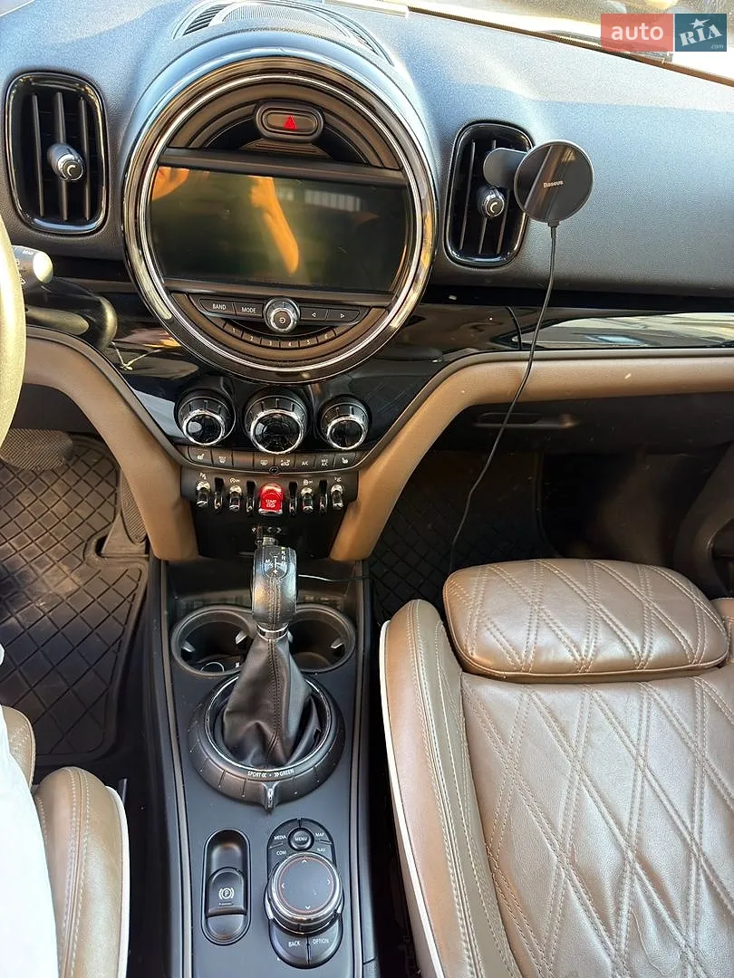 2017 MINI Countryman - мініатюра 37