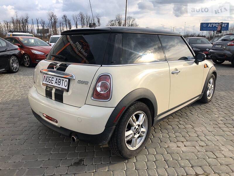 Купе MINI Coupe 2012 в Львові