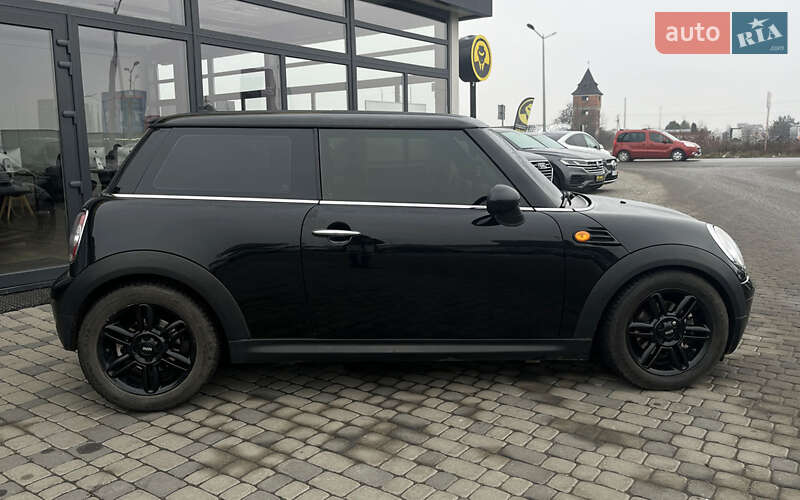 Купе MINI Coupe 2012 в Мукачево