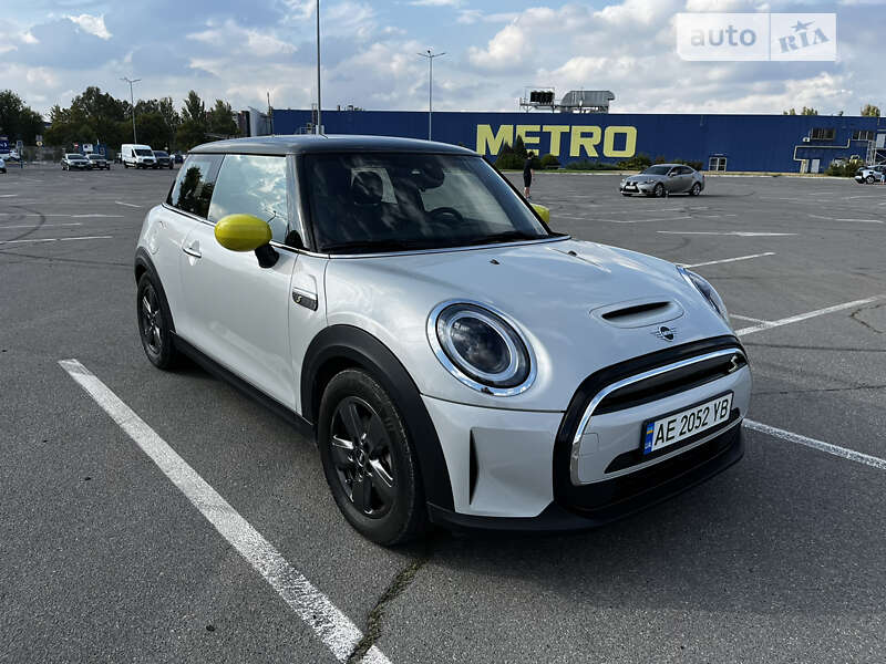 Хетчбек MINI Electric 2021 в Дніпрі