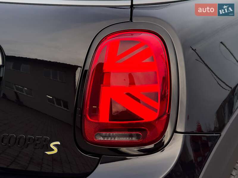 Хэтчбек MINI Electric 2022 в Луцке