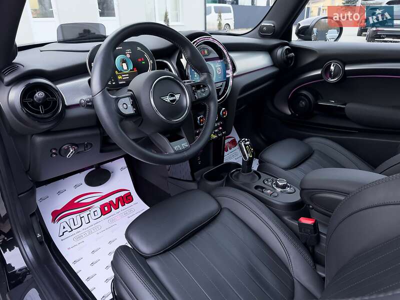Хэтчбек MINI Electric 2022 в Луцке