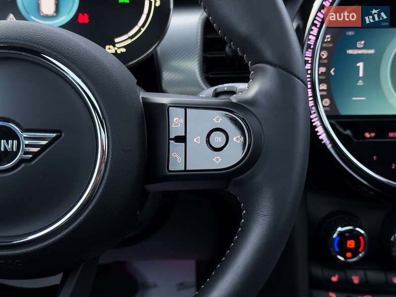Хэтчбек MINI Electric 2022 в Луцке