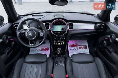 Хэтчбек MINI Electric 2022 в 