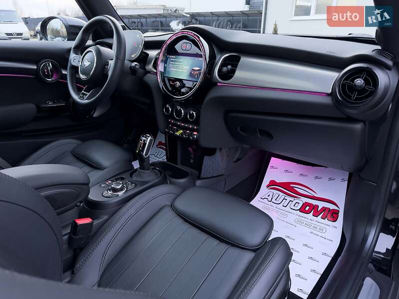Хэтчбек MINI Electric 2022 в Луцке