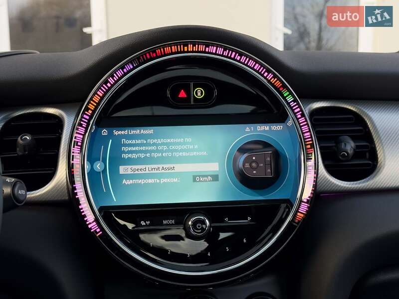 Хэтчбек MINI Electric 2022 в Луцке