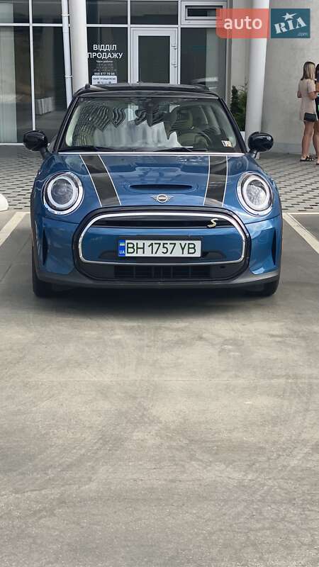 Хэтчбек MINI Electric 2022 в 